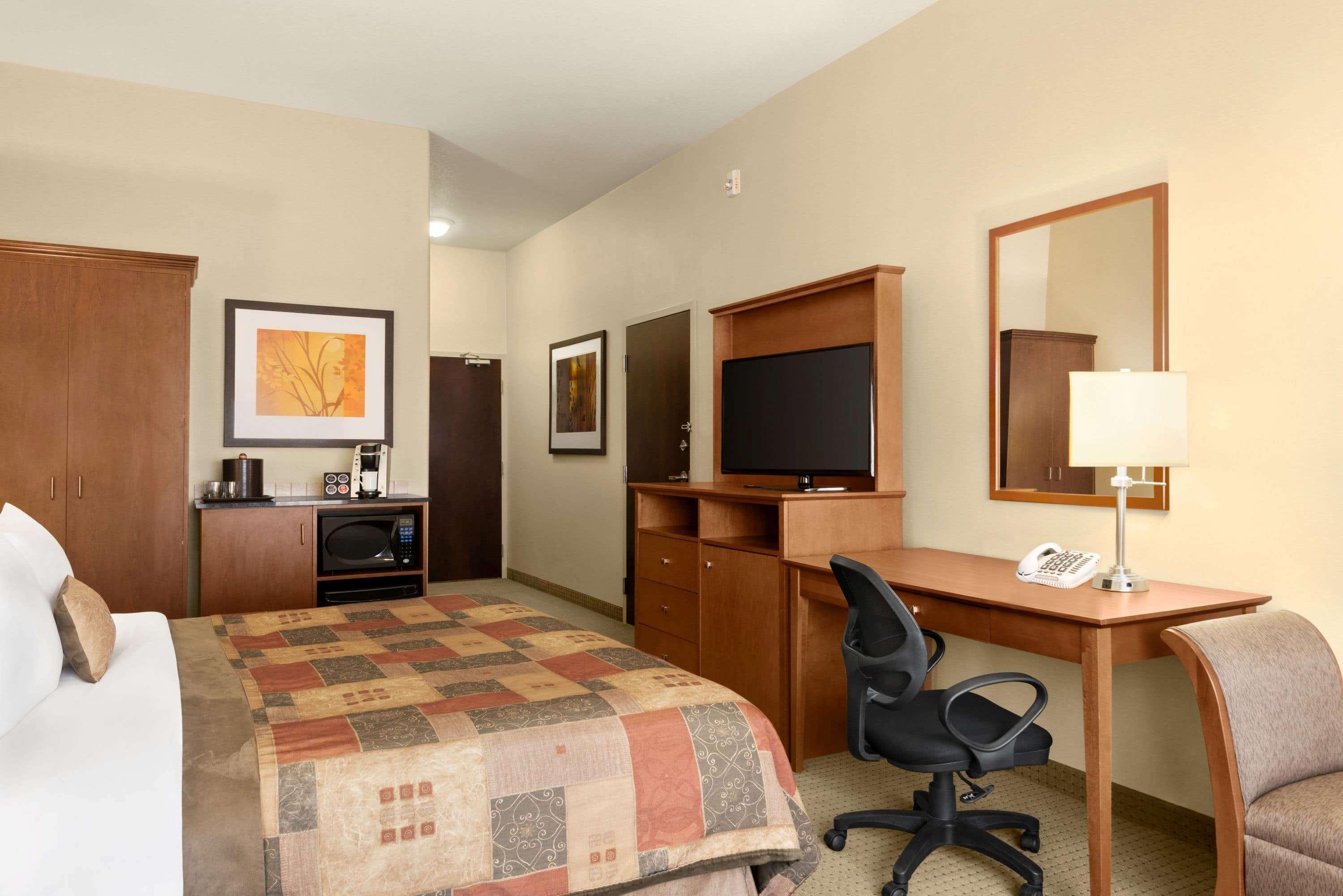Ramada By Wyndham Drayton Valley מראה חיצוני תמונה