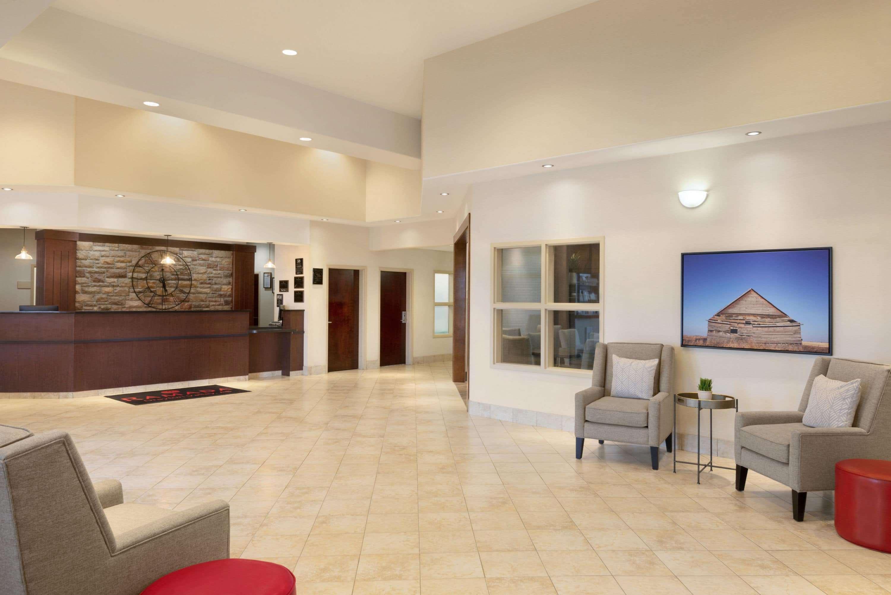 Ramada By Wyndham Drayton Valley מראה חיצוני תמונה